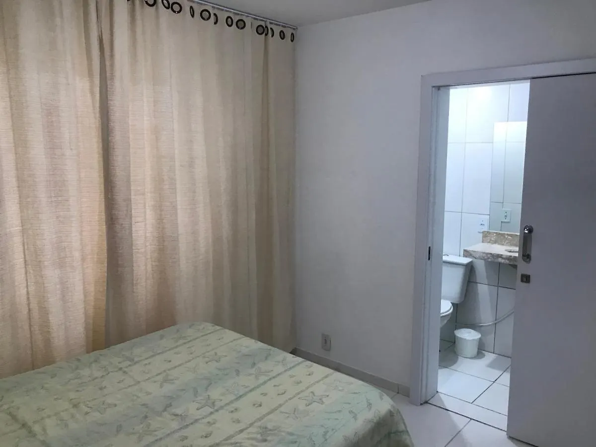 Ótimo Apto 2 quartos, Av. Brasil, de frente, quadra mar. Balneário Camboriú Apartamento