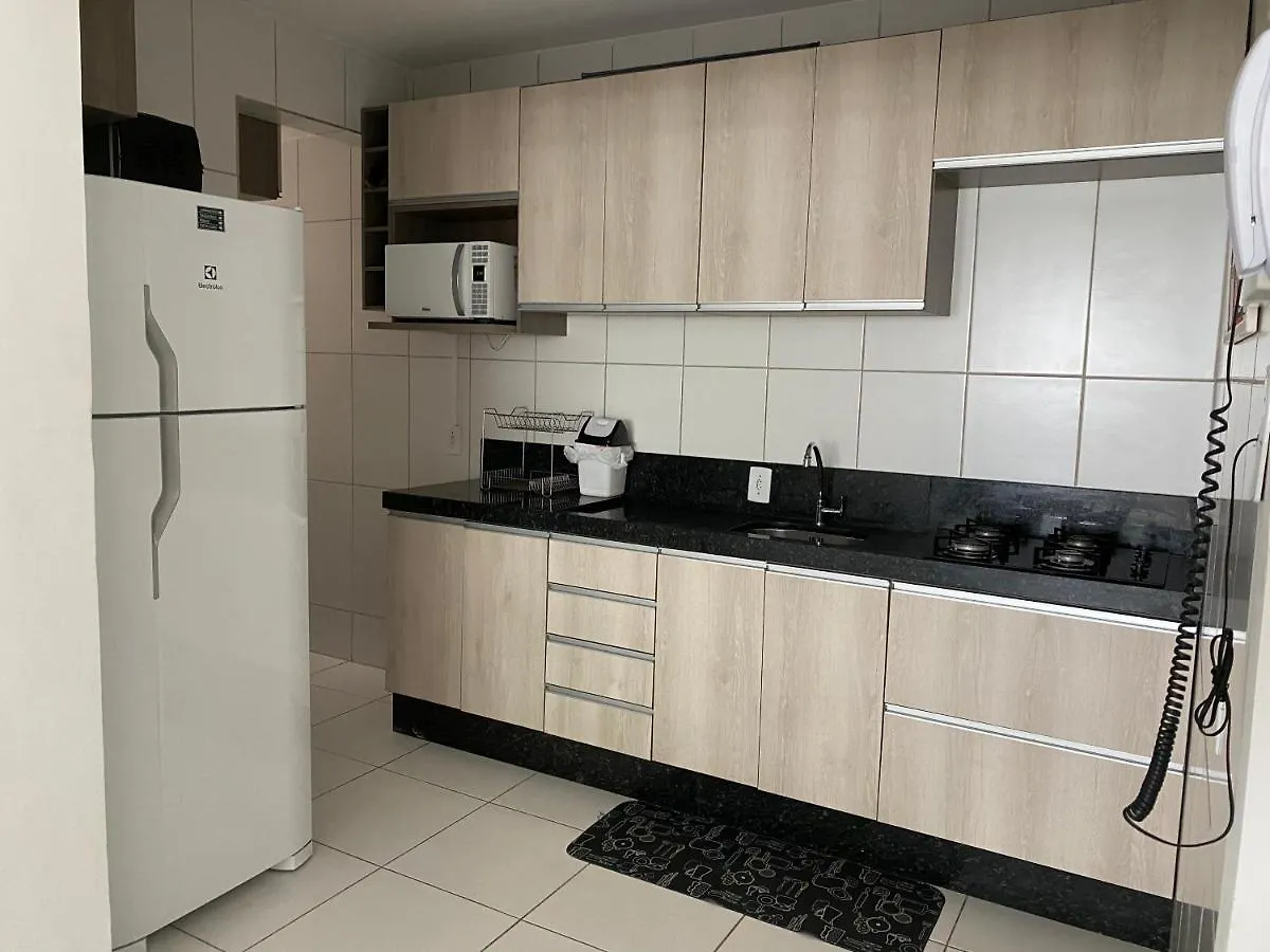 Apartamento Ótimo Apto 2 quartos, Av. Brasil, de frente, quadra mar. Balneário Camboriú