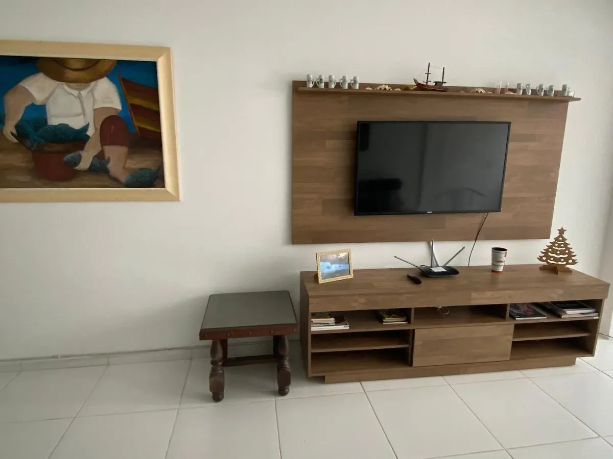 Ótimo Apto 2 quartos, Av. Brasil, de frente, quadra mar. Balneário Camboriú 0*,